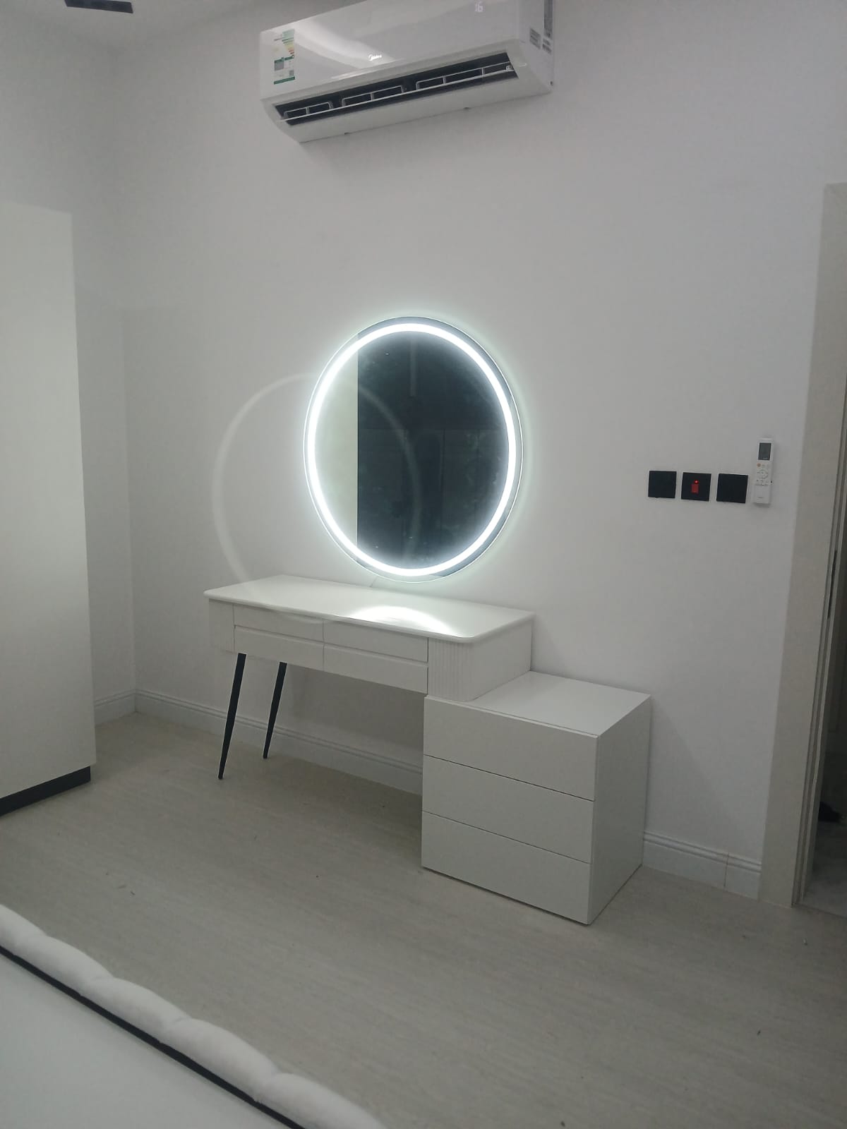 صيانة وتصليح الأثاث